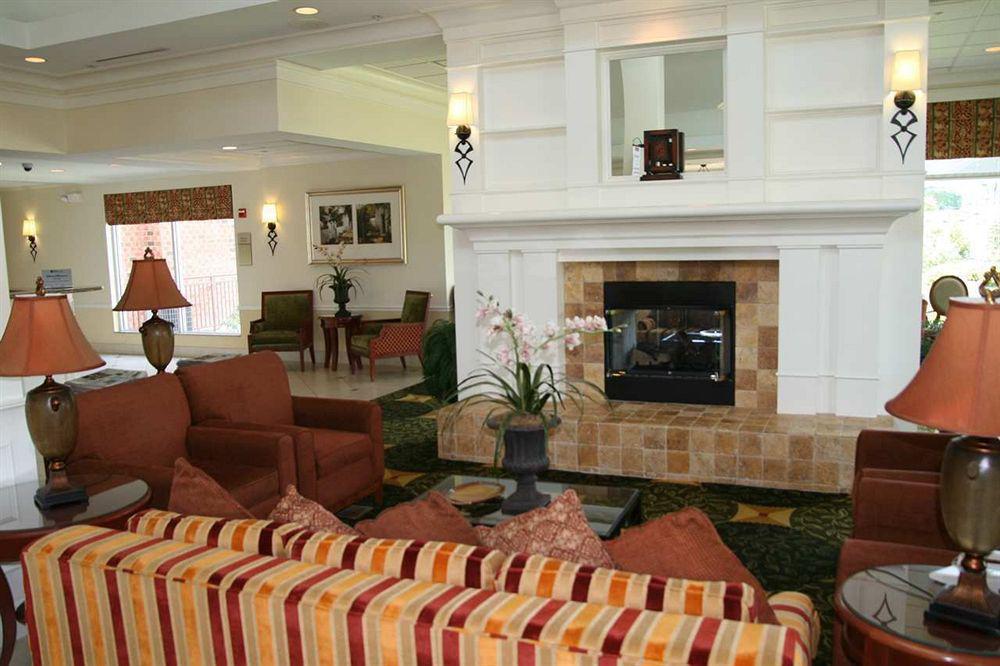 Hilton Garden Inn-Newburgh/Stewart Airport Interior photo