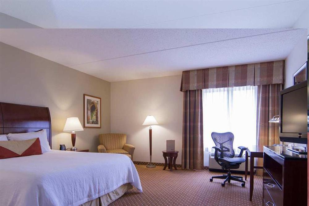 Hilton Garden Inn-Newburgh/Stewart Airport Room photo